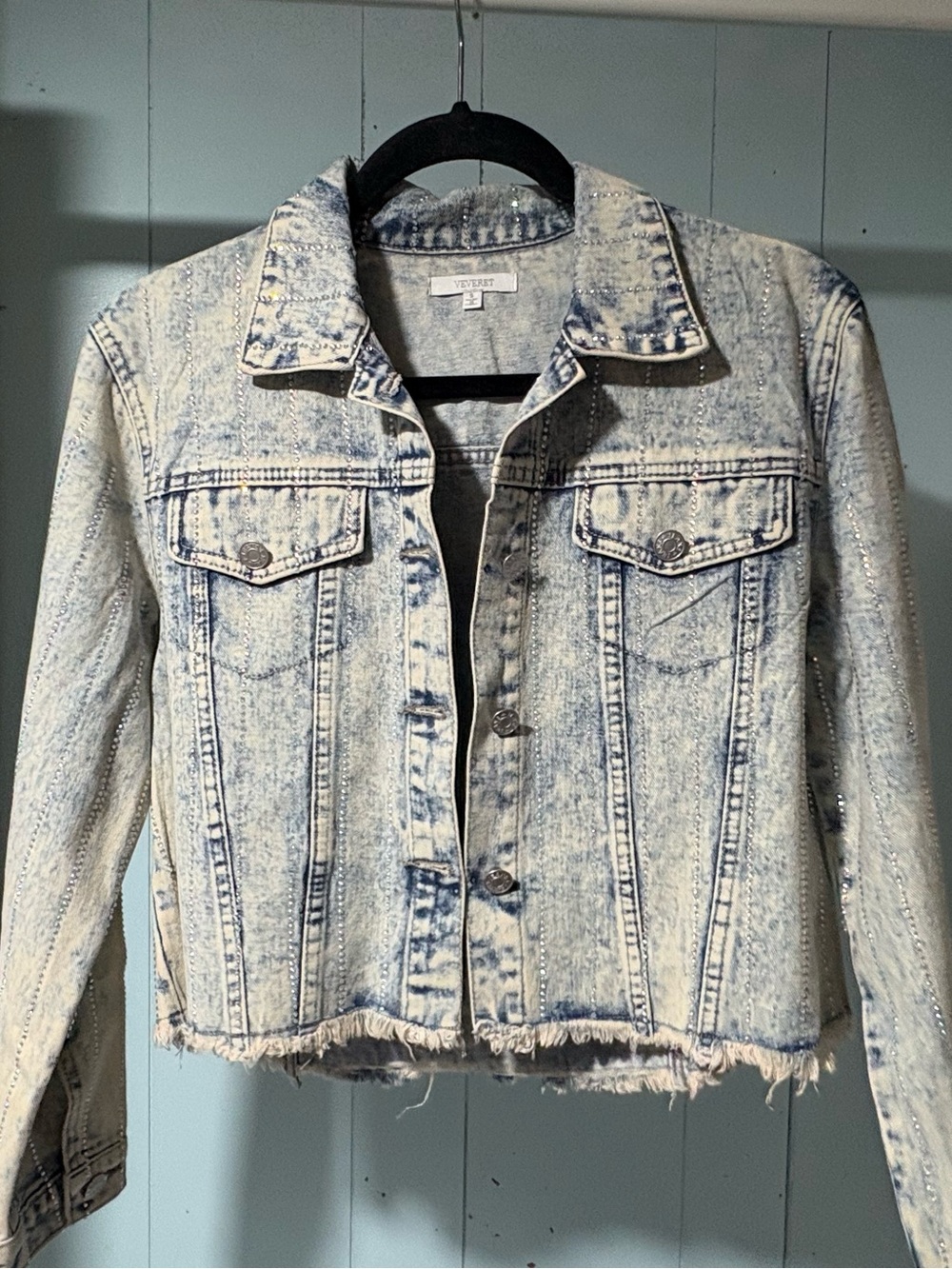 VEVERET Light Blue Acid-Wash Denim Jacket with Rhinestone Trim - Picture 2 of 3